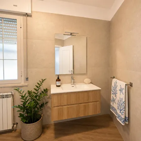 Libera - Sea View Terrace&jacuzzi Appartamento *