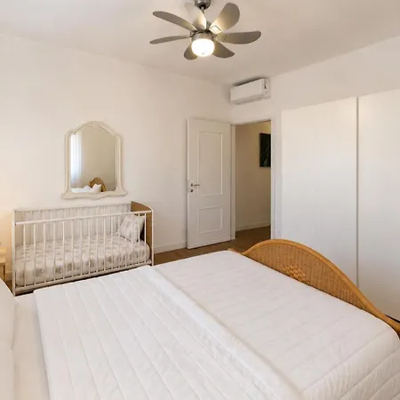 Libera - Sea View Terrace&jacuzzi *