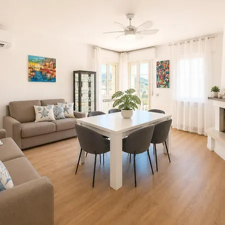 Libera - Sea View Terrace & Jacuzzi
